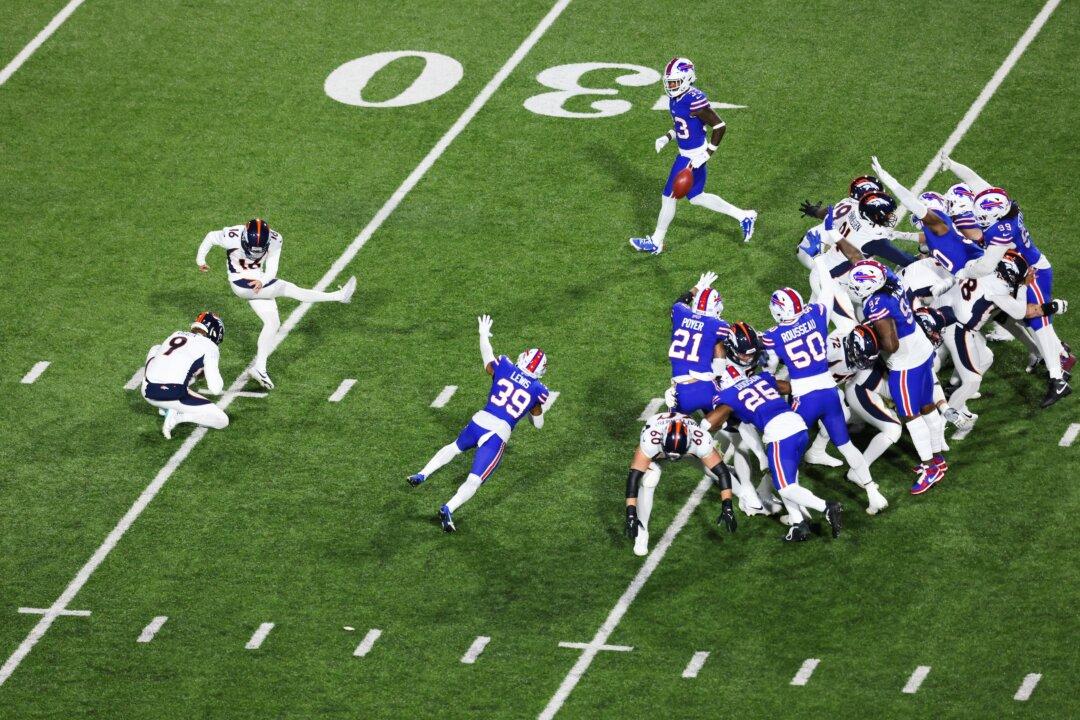 Lutz’s Second Chance Field Goal Propels Broncos Over Bills 24–22