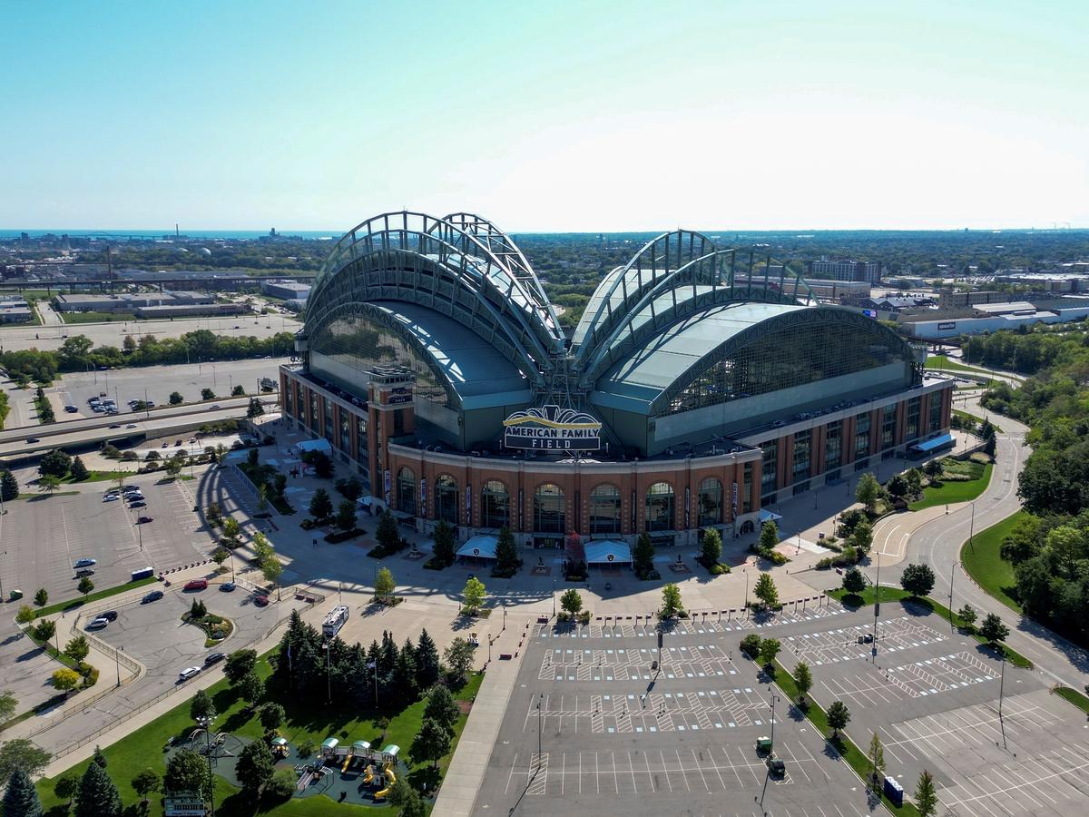 Wisconsin State Senate to Vote on Downsized Milwaukee Brewers Stadium Repair Bill