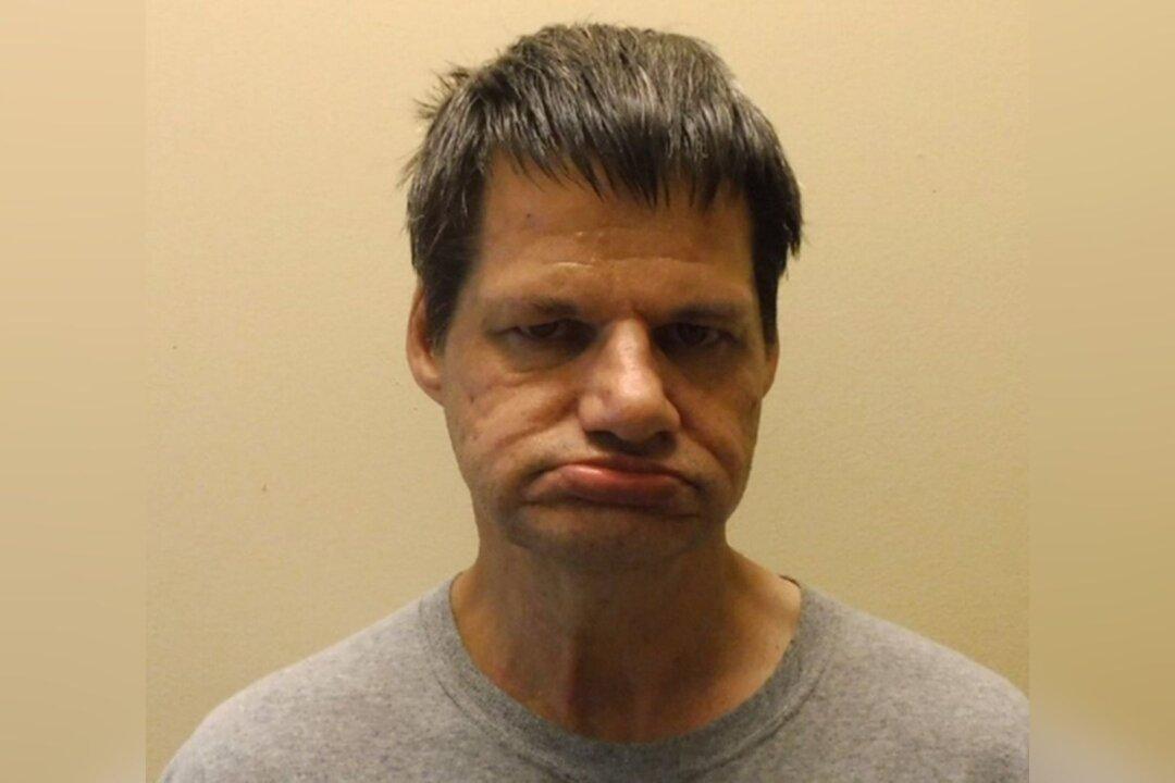 Wanted Sex Offender Randall Hopley Arrested Outside Vancouver Police Station