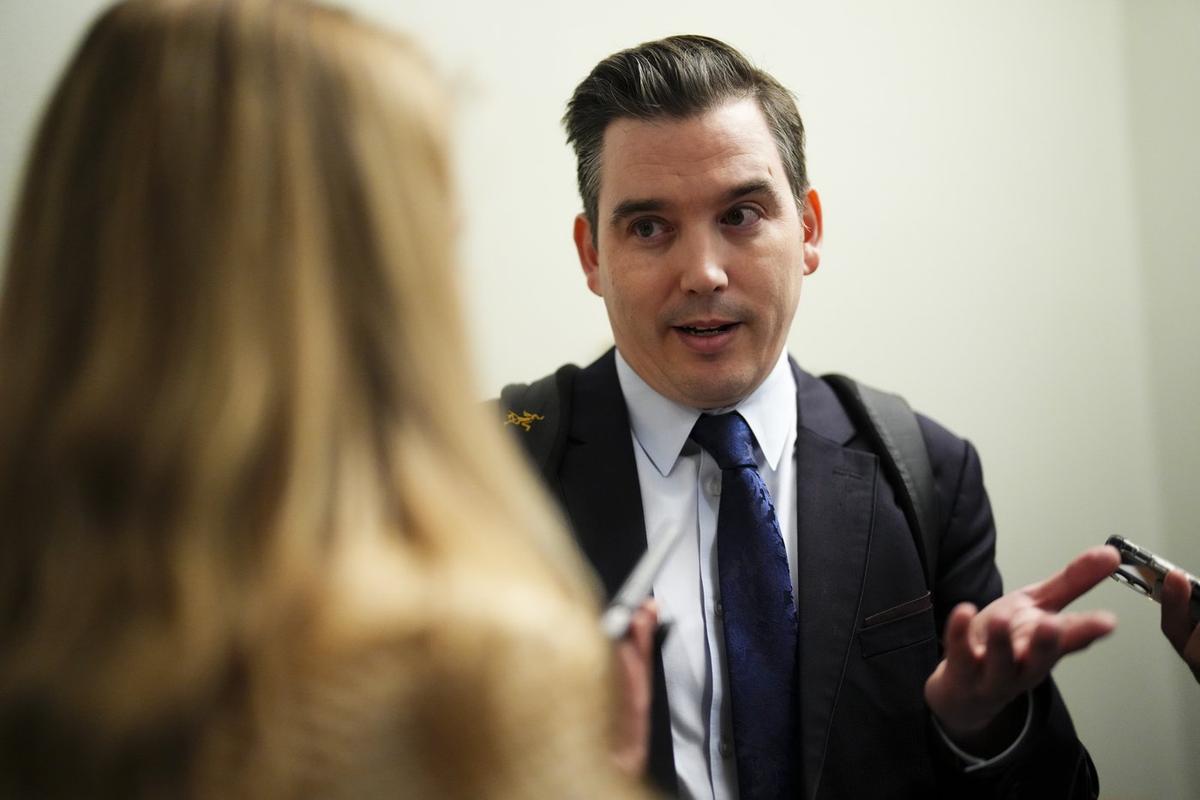 Prime Minister’s Office Gives Mandate Letters to Two Ministers, Months After Shuffle