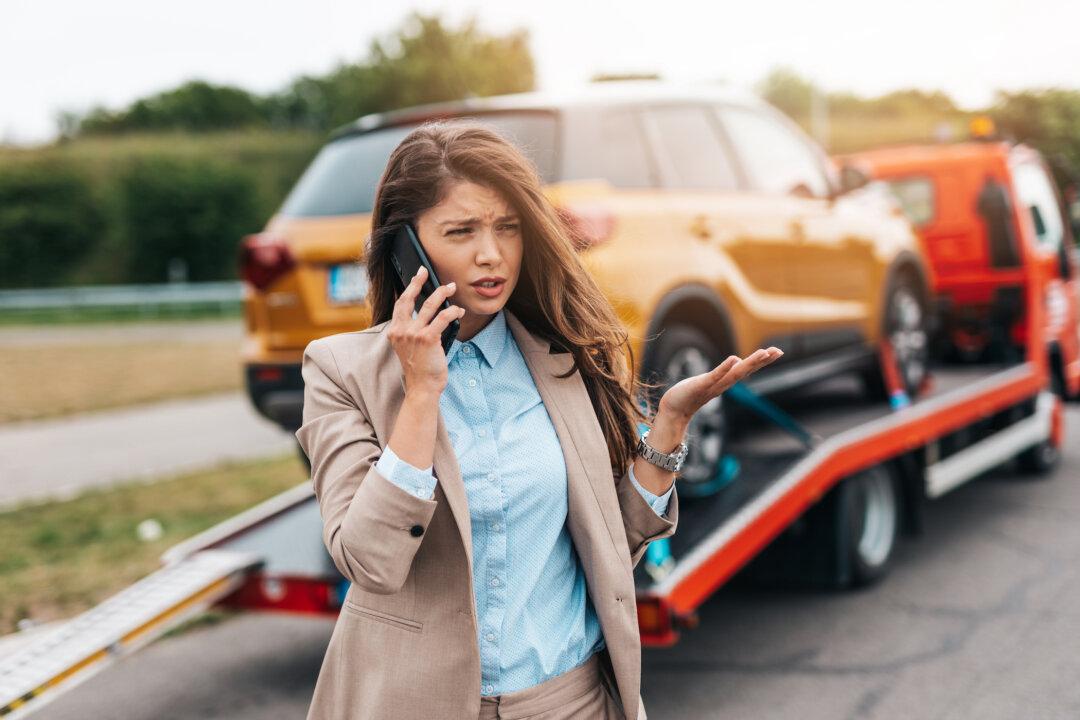 When You Should (and Shouldn’t) File an Auto Insurance Claim