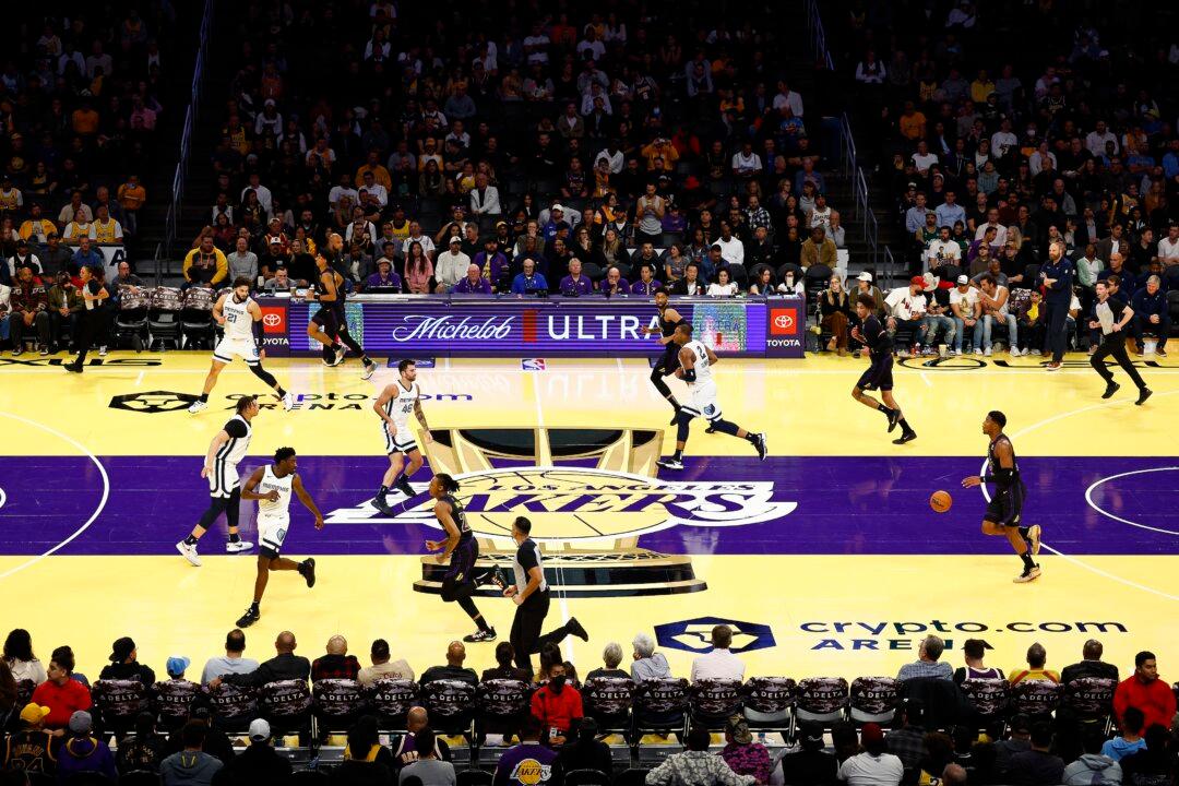 D'Angelo Russell Leads the Lakers to a 134–107 Win Over Memphis in the In-season Tournament