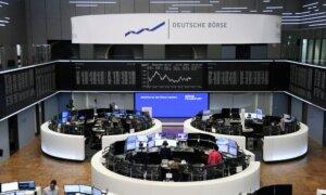 Eurozone Yields Fall, Stock Rally Takes a Breather