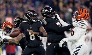 Ravens Handle Bengals 34–20 After Joe Burrow Exits in the 2nd Quarter With a Wrist Injury