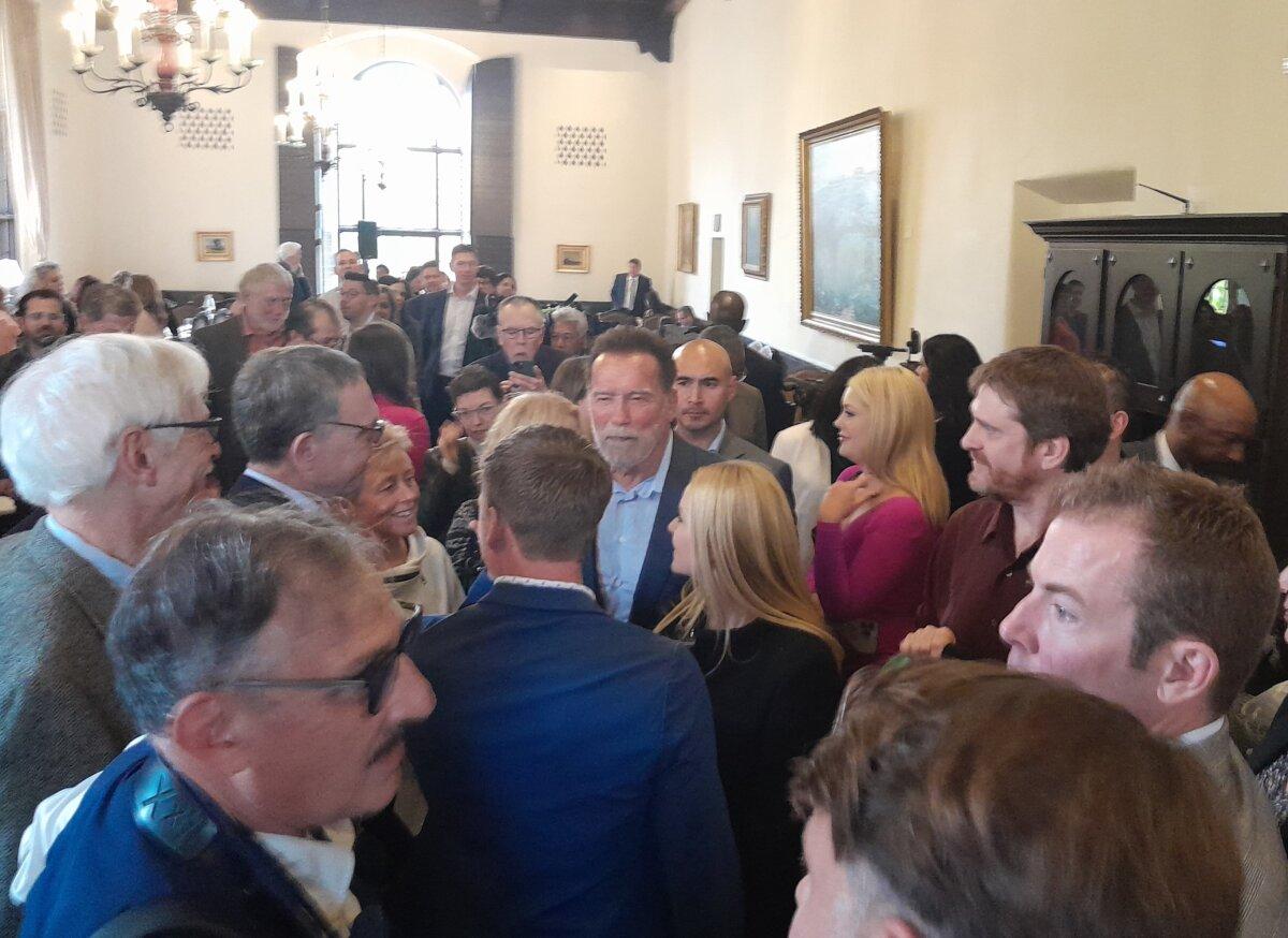 Former Gov. Arnold Schwarzenegger visits the Sacramento Press Club in Sacramento, Calif., on Nov. 17, 2023. (Travis Gillmore/The Epoch Times)