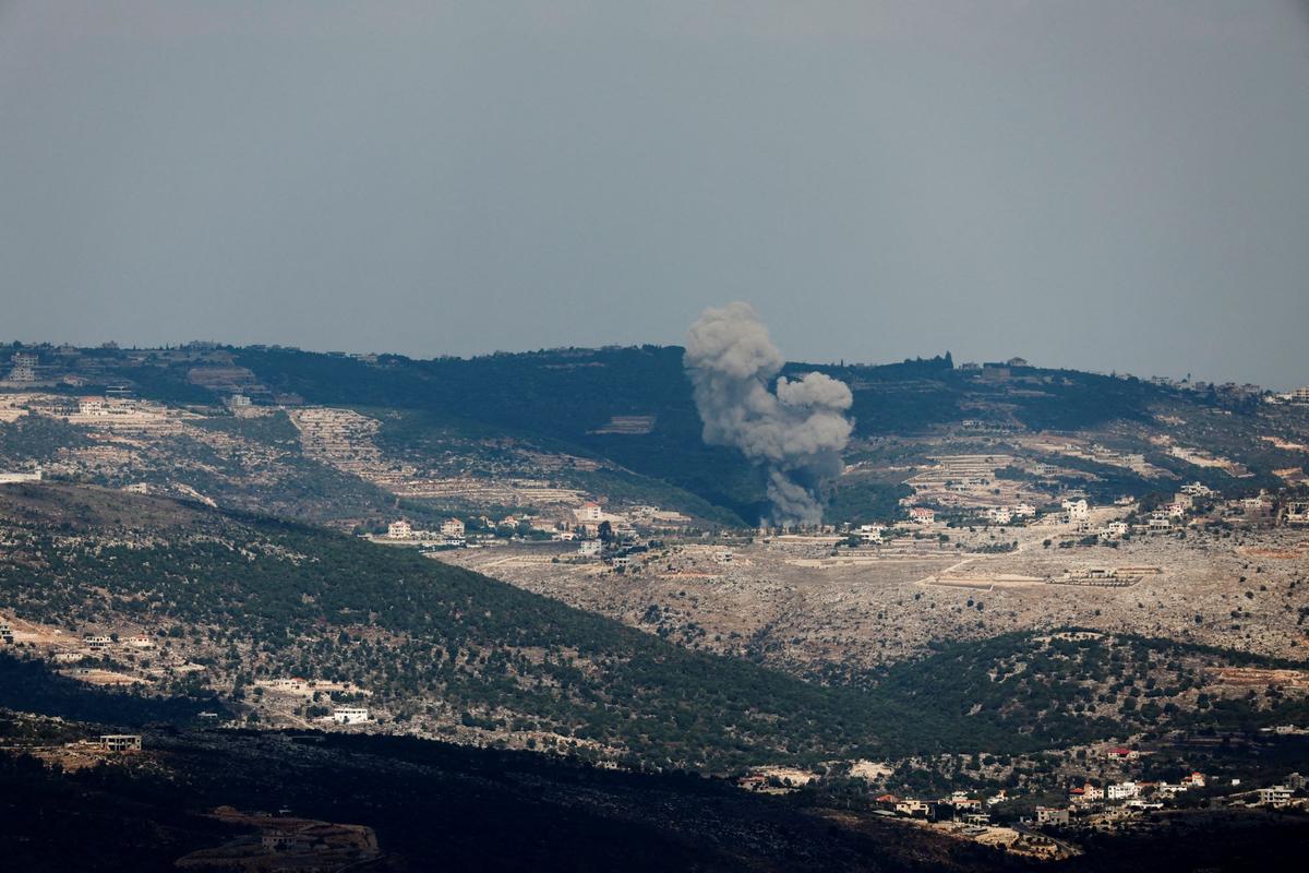 Hezbollah, Israel Trade Strikes at Lebanese Border in Latest Escalation
