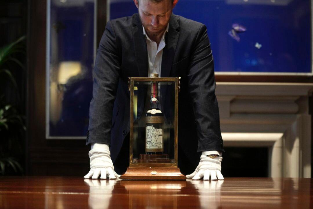 Cheers! Bottle of Scotch Whisky Sells for Record $2.7 Million at Auction