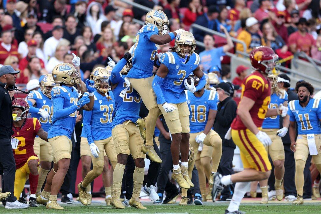UCLA Takes Advantage of USC’s Turnovers to Snap Skid
