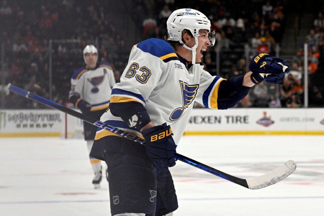 Jake Neighbours and Pavel Buchnevich Score in First Period, Helping Blues Past Ducks 3–1