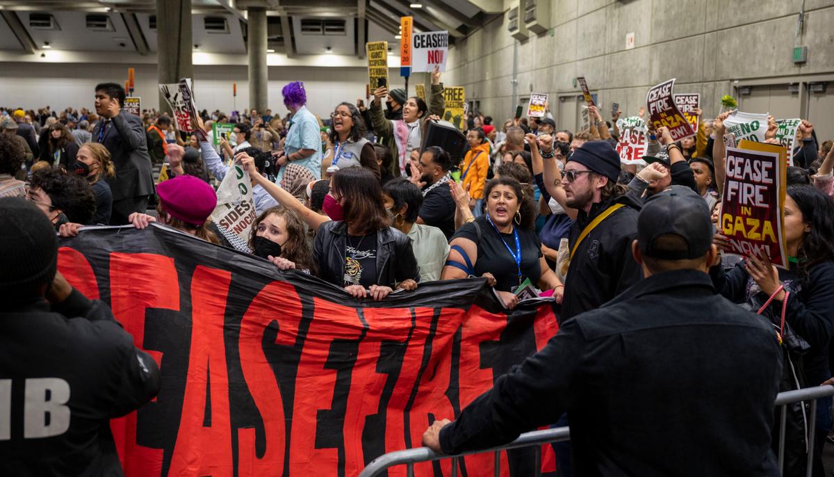 Ceasefire Protesters Disrupt California Democratic Party Convention