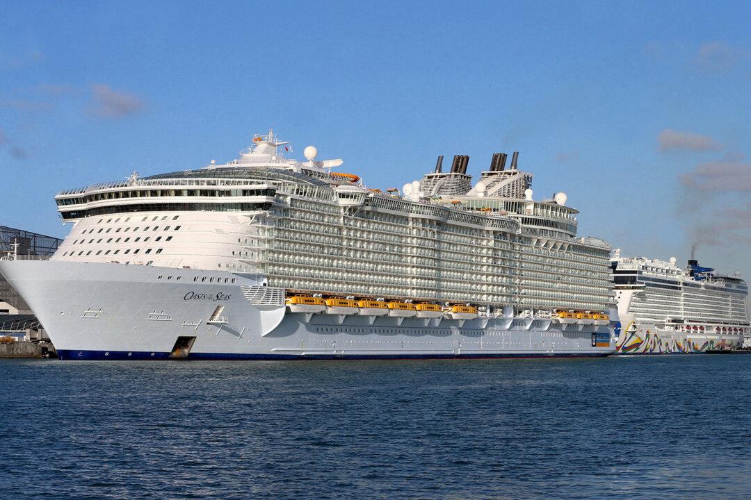 Cruise Lines Roll out Early Black Friday Deals