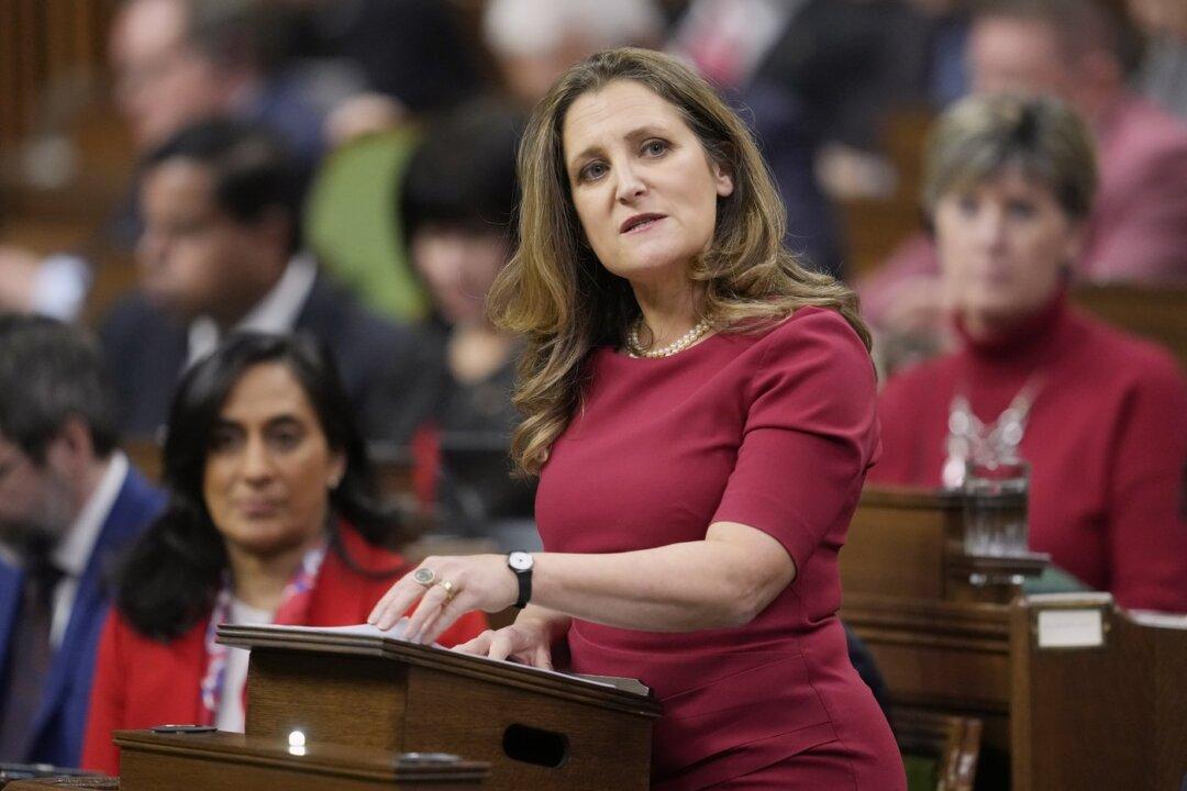 Freeland Attends WEF in Davos, Holds Undisclosed Meetings