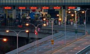 Explosion on US-Canada Bridge in Niagara Falls Prompts Closing of Border Crossings
