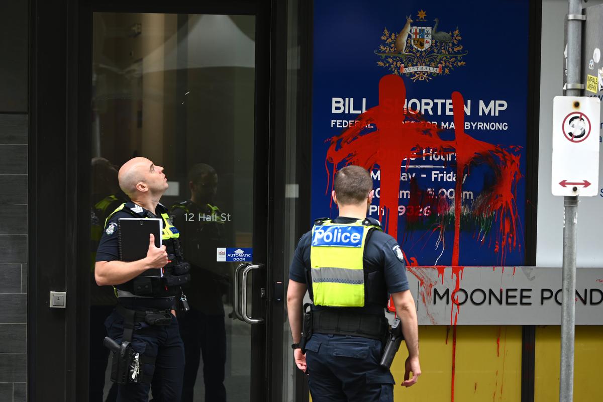 ‘Anonymous Hoons’: Federal Minister’s Office Vandalised Amid the Middle East Conflict
