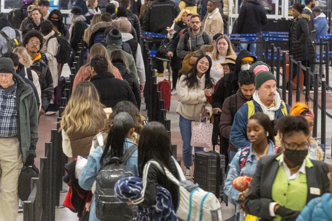 Here’s How to Get Ahead of Travel Nightmares This Holiday Season