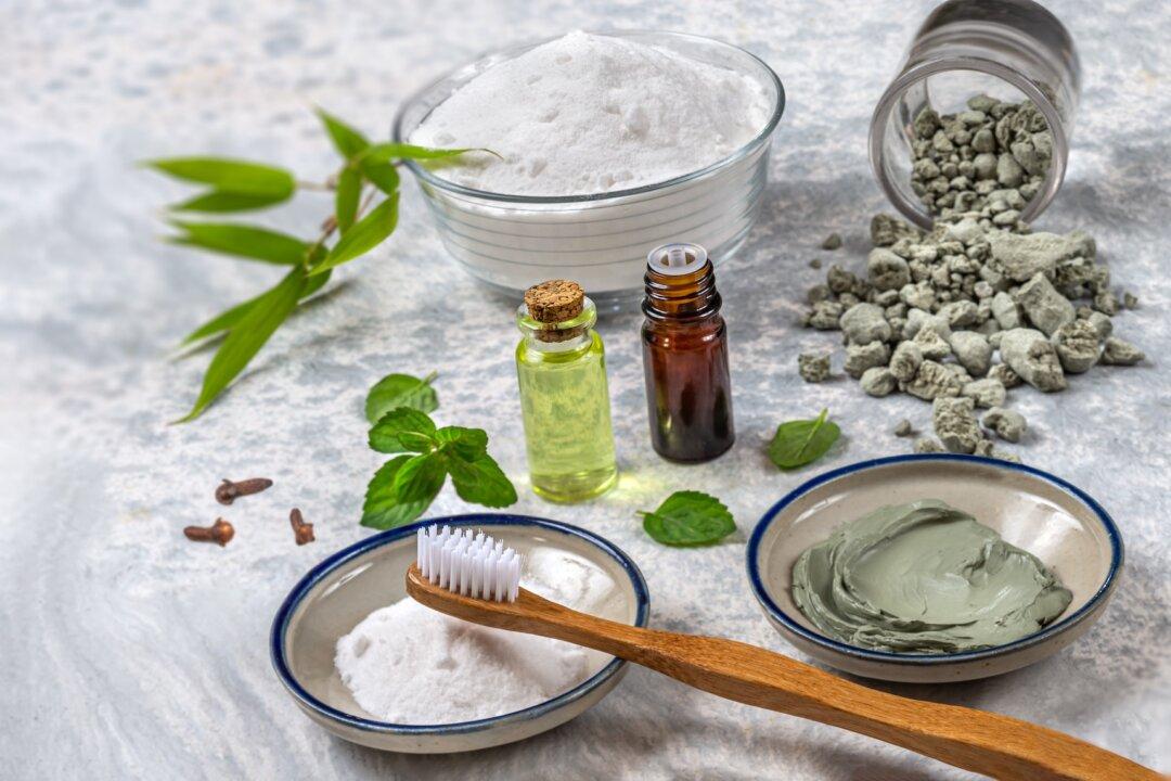 Crafting Your Own Premium Natural Toothpaste
