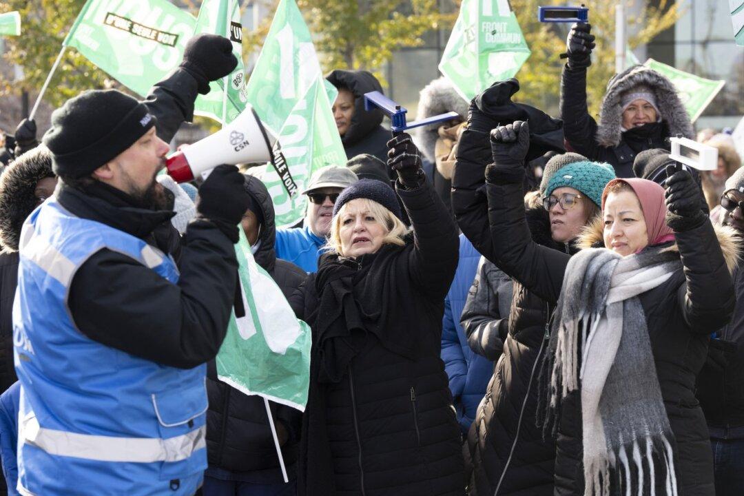 Quebec Public Sector Strikes: Premier Legault Says Ready to Increase Offer