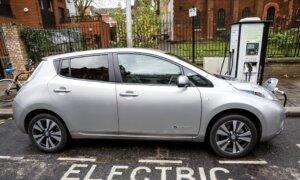 Government Support Needed Amid EV Decline Urge Car Traders