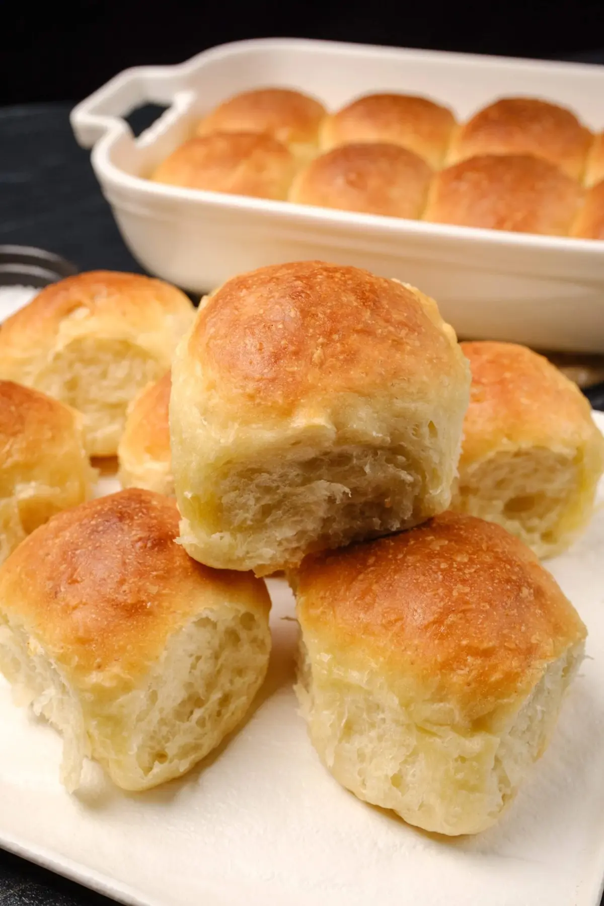 Easy Dinner Rolls (Less Than 1 Hour)