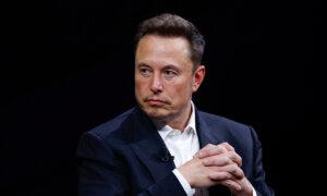 Tesla Again Seeks Shareholder Approval for Musk’s 2018 Pay Voided by Judge