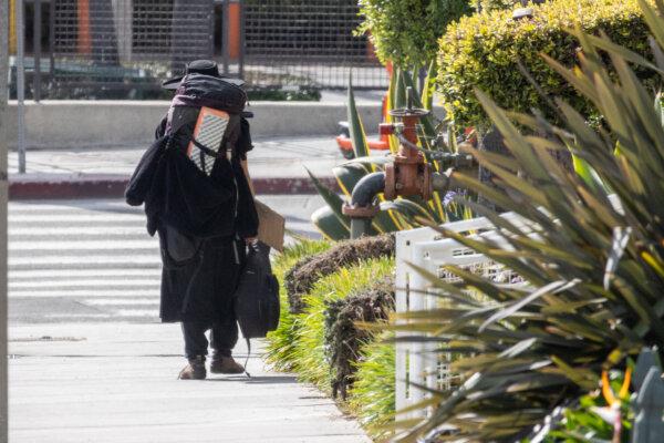A homeless people in Santa Monica., Calif., on Nov. 27, 2023. (John Fredricks/The Epoch Time)
