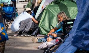 Homelessness in United States Soars to Record High