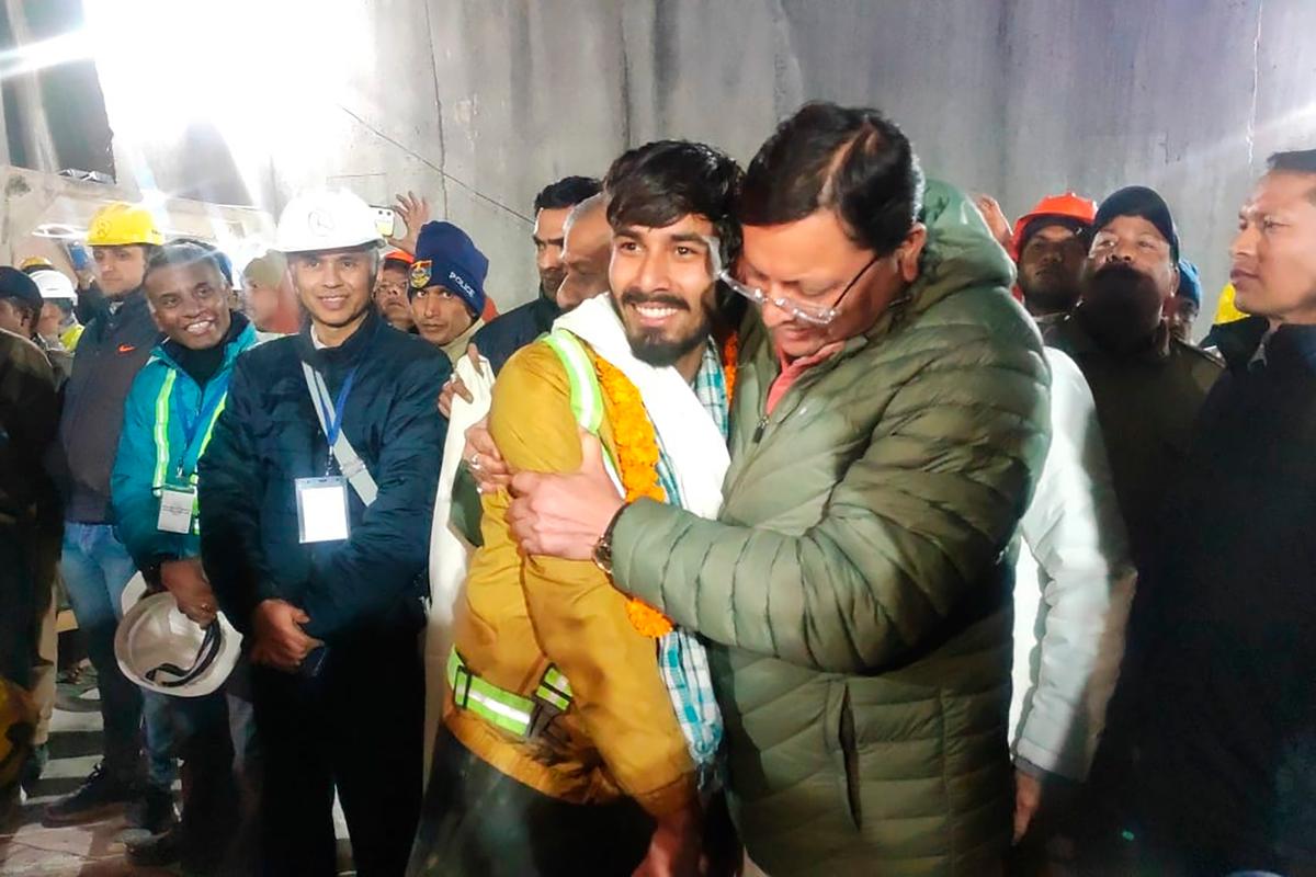 Indian Rescuers Pull Out All 41 Workers Who Were Trapped in a Tunnel for 17 Days