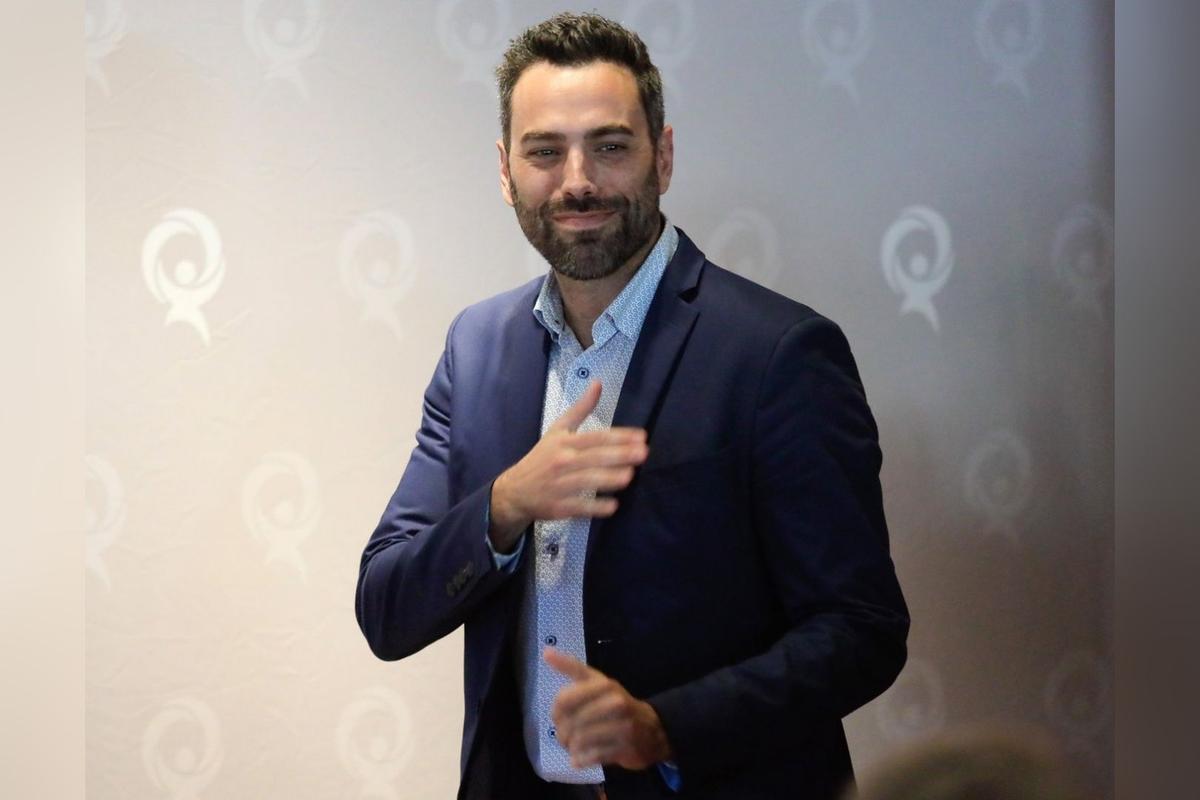 Québec Solidaire Loses Longtime Member After Deciding Men Can’t Run in Byelections