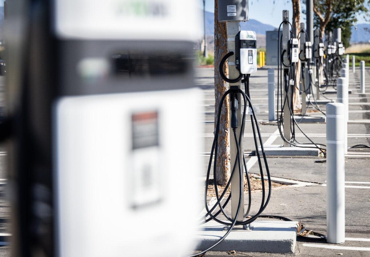 An electric vehicle charging station in Irvine, Calif., on Nov. 28, 2023. (John Fredricks/The Epoch Times)