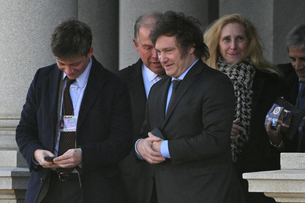 Argentina’s Milei Pitches Economic Plan to IMF, White House in Washington