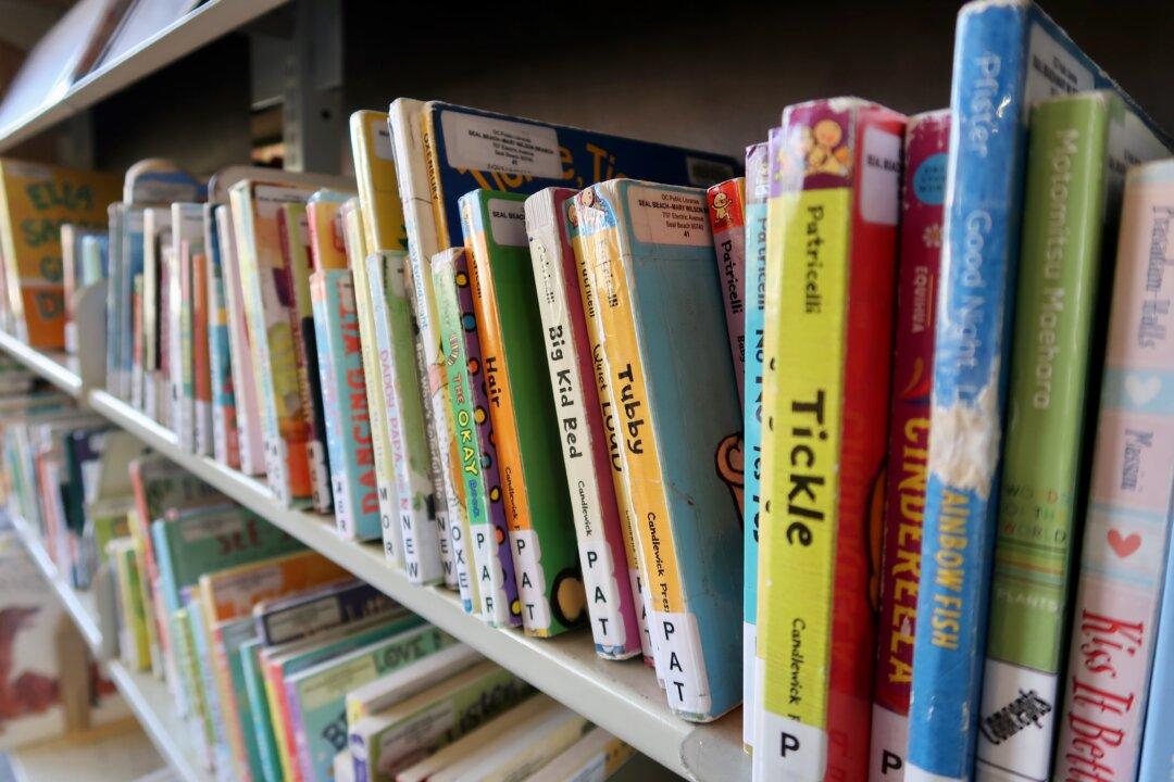 Newport Beach Library Board Votes to Move Controversial Book to Teens’ Section