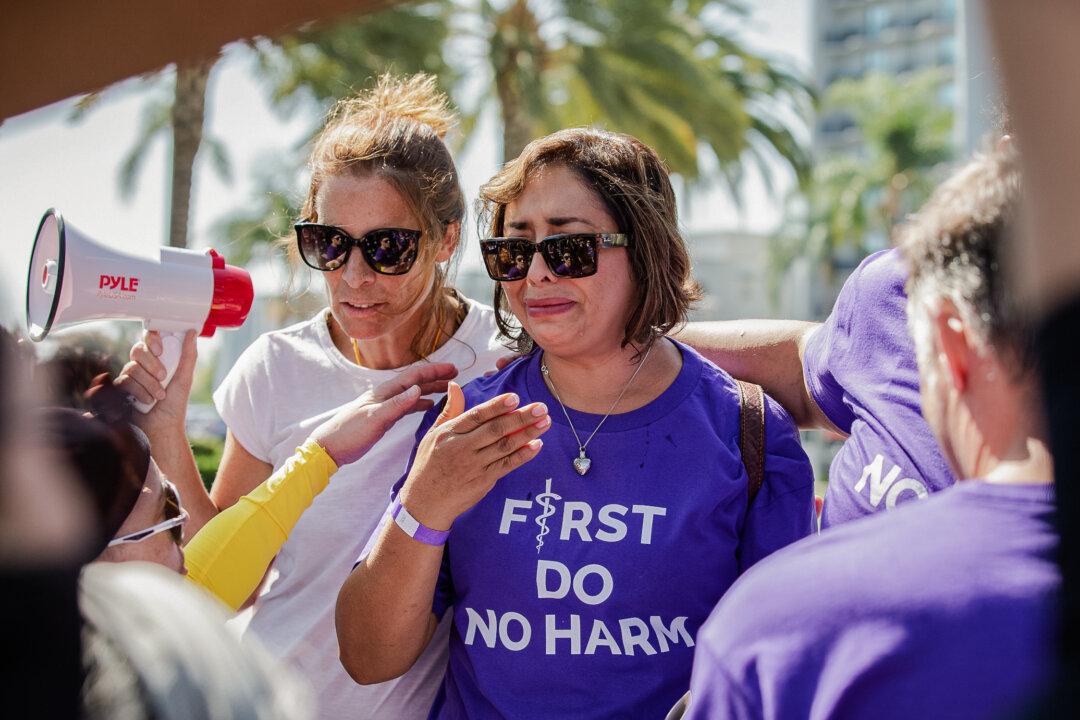 New Hampshire House Passes Bill Banning Genital Transgender Surgery on Children