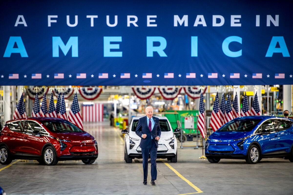 President Joe Biden arrives at the General Motors Factory ZERO electric vehicle assembly plant in Detroit, Mich., on Nov. 17, 2021. (Nic Antaya/Getty Images)