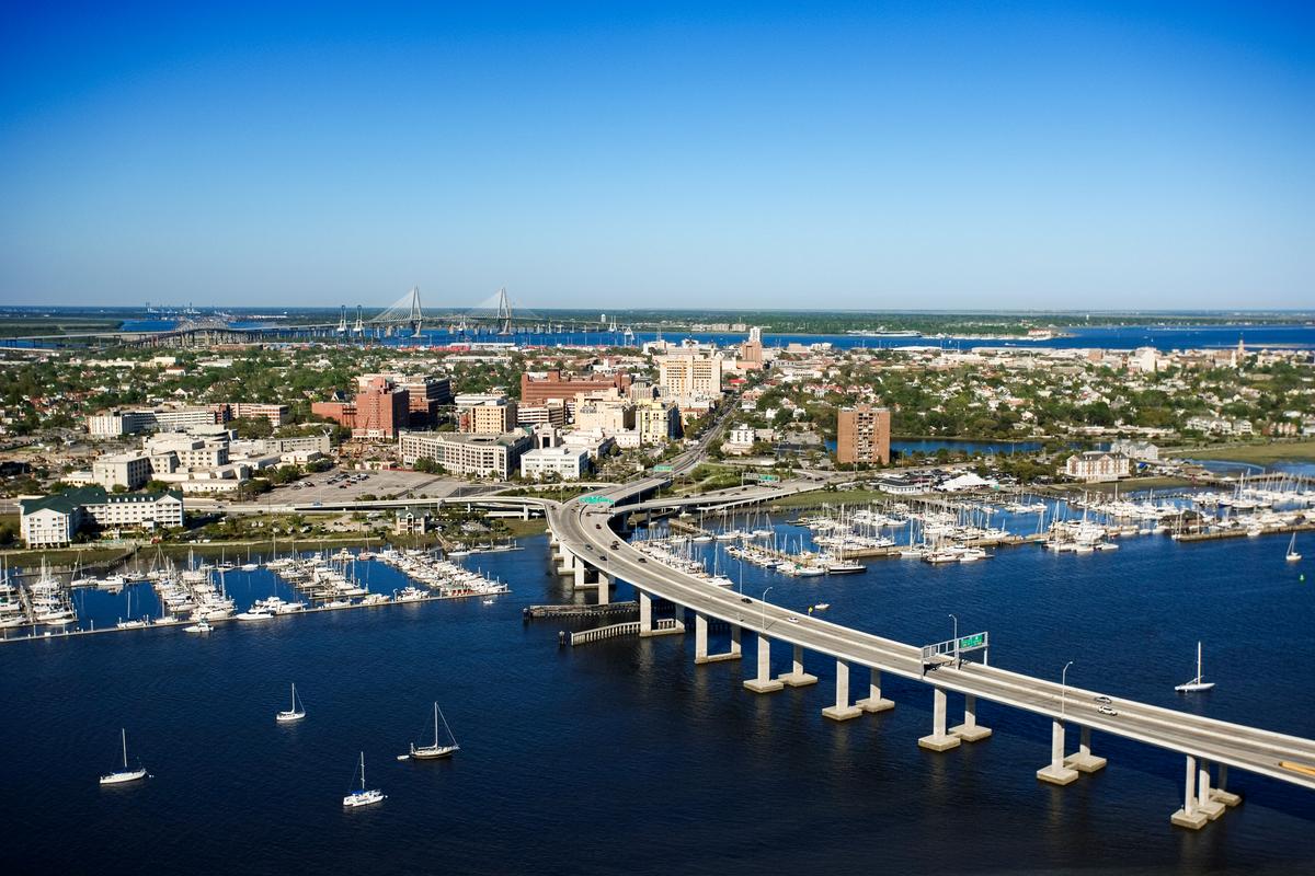 Aerial view of Charleston, South Carolina (Jupiterimages/Gettyimages)