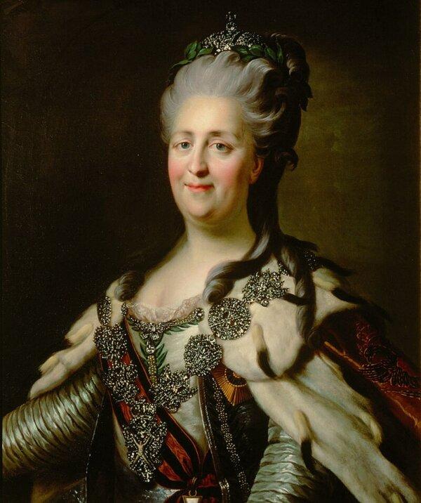 Portrait of Catherine the Great, 1780s, after Alexander Roslin by J.B. Lampi. Kunsthistorisches Museum. (Public Domain)