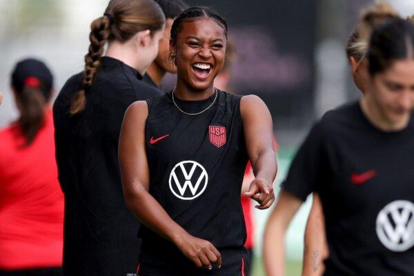 Jaedyn Shaw (26) of the United States laughs on the field during USWNT training at DRV PNK Stadium in Fort Lauderdale, Fla., on Dec. 1, 2023. (Megan Briggs/Getty Images)