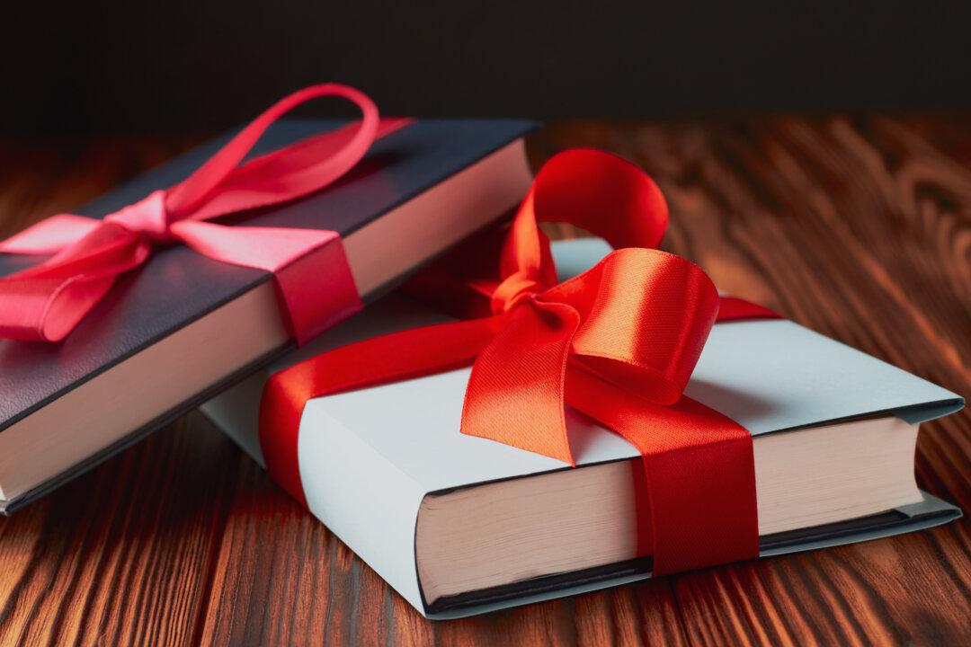 Holiday Gift Guide: When the Gardener on Your List Is a Bookworm 