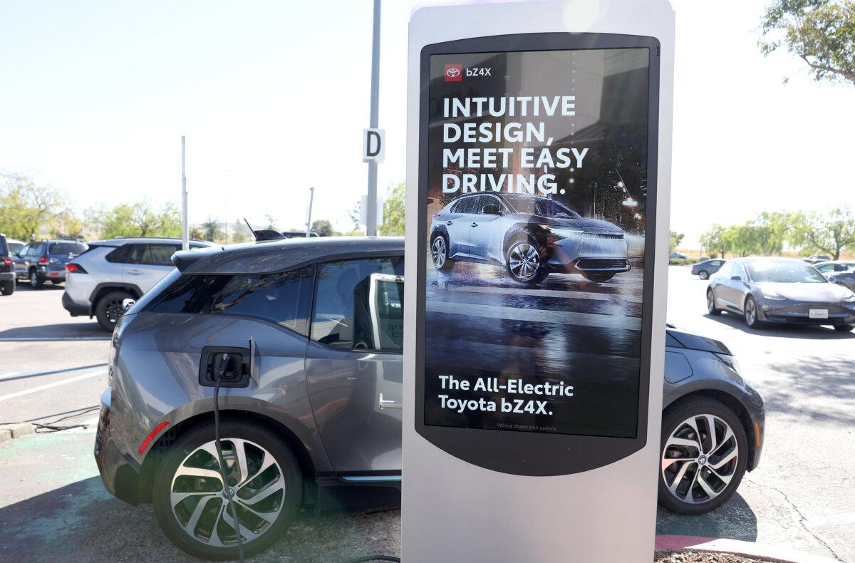 California Sales of EVs Slow in 2nd Half of 2023