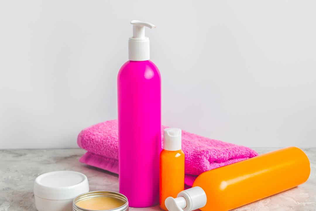 Hair Care Products Contain Potentially Harmful Chemical: Study