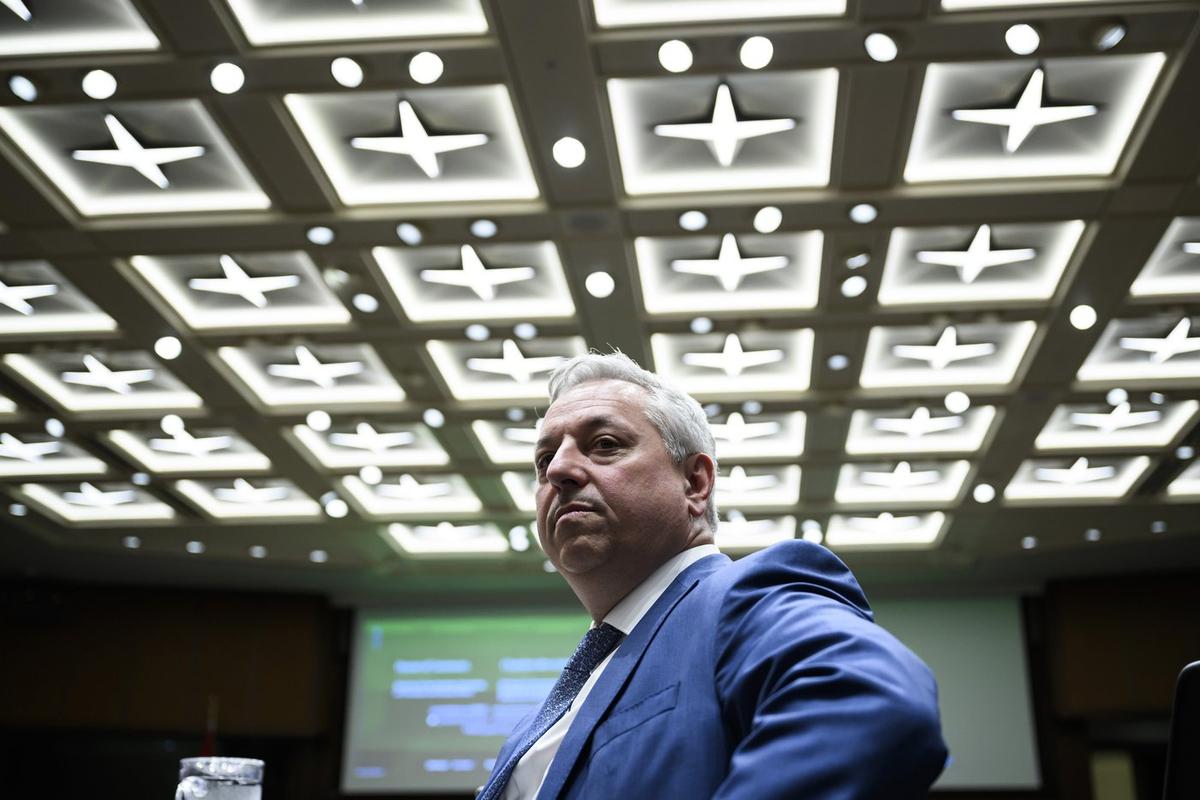 CSIS Chief Apologizes for Response to Rape Report, Outlines Anti-Harassment Plans