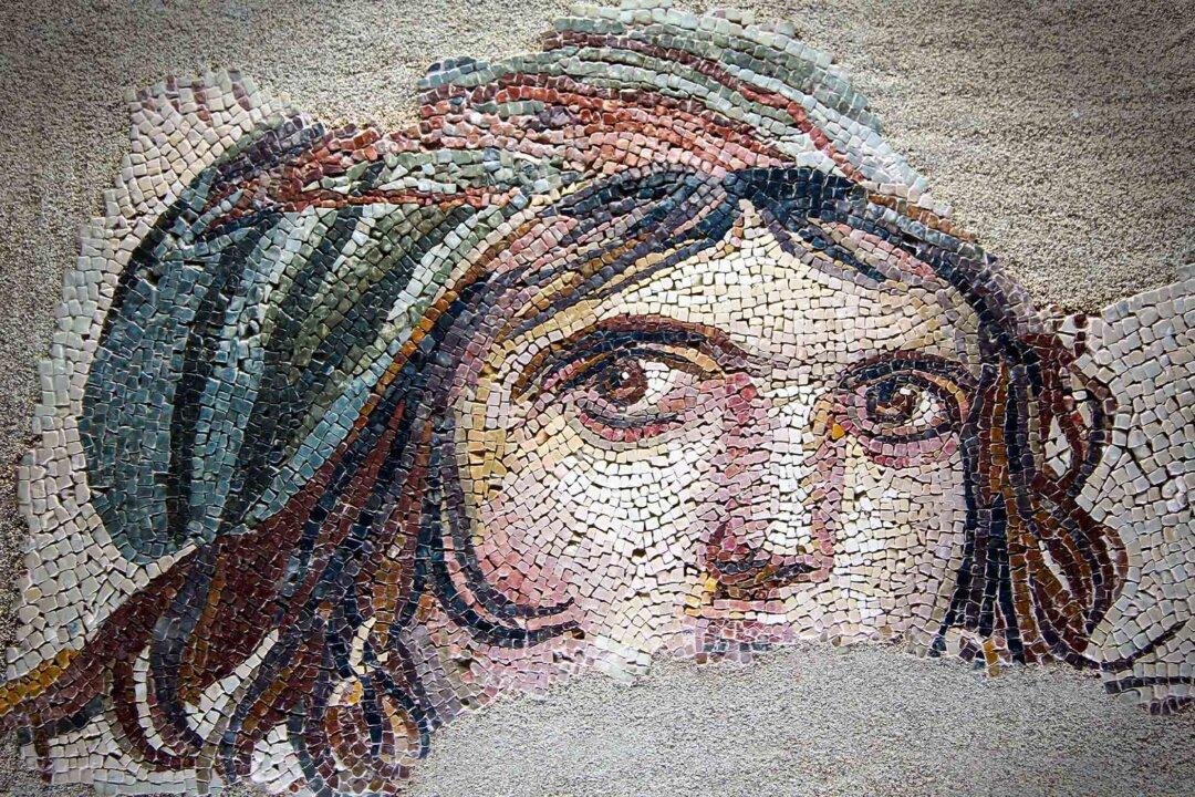 Stunning Mosaic of Girl Found in a Roman Villa, Saved From Flood—Now She’s ‘Mona Lisa’ of Turkey