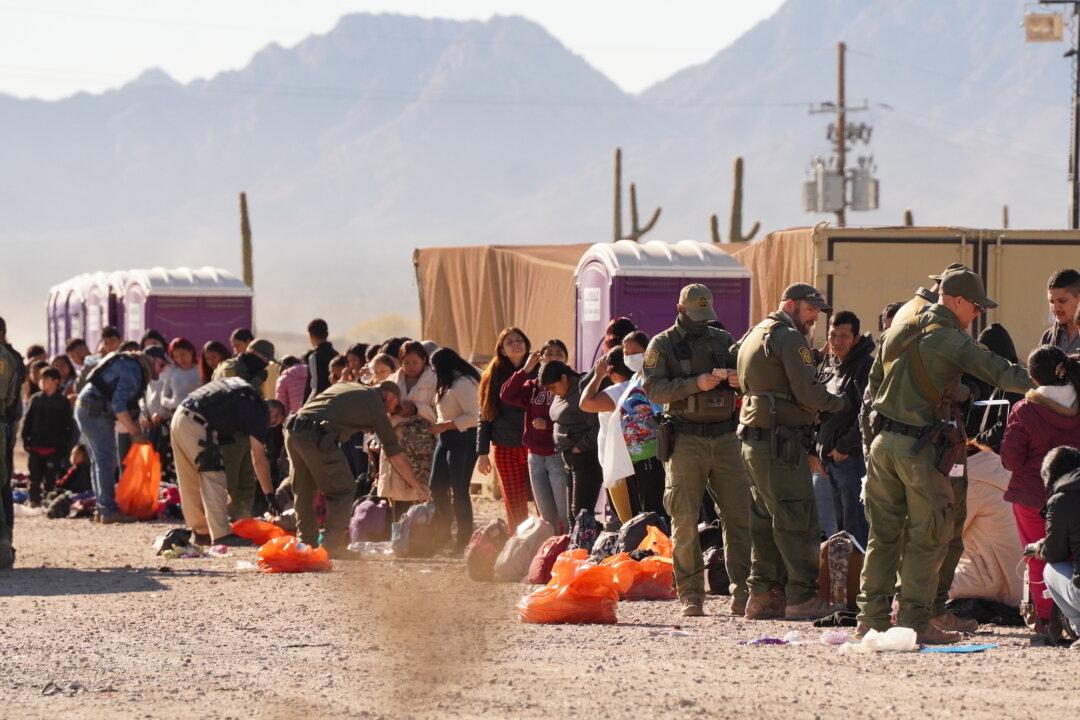 Arizona Governor Launches ‘Operation SECURE’ Amid Surge of Illegal Border Crossings