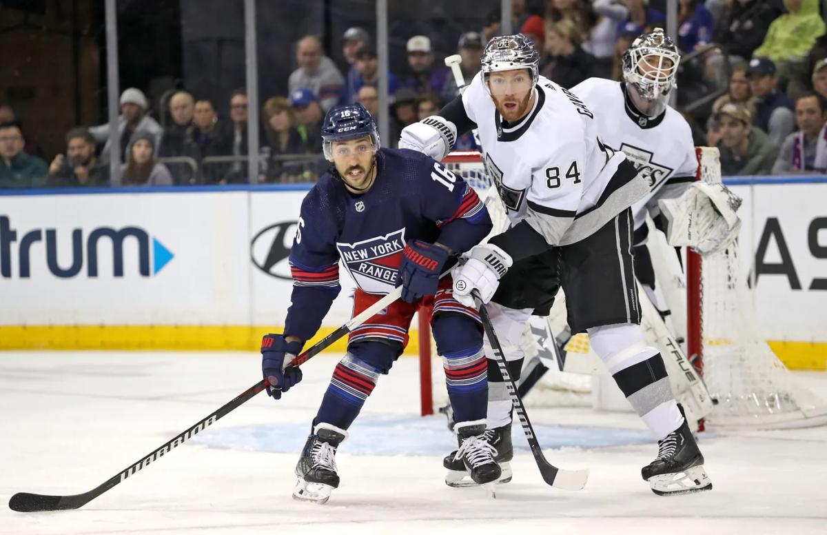 Jonathan Quick Gets Best of Old Team as Rangers Top Kings