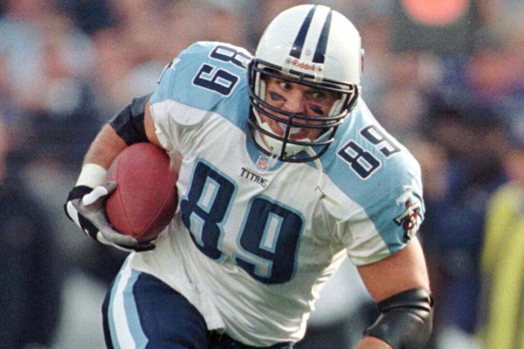 Frank Wycheck, Who Threw the Lateral in ‘Music City Miracle,’ Dies at Age of 52