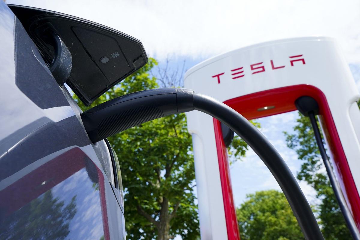 Tesla Raising Prices for Its Vehicles in Canada by up to $9,000 Starting Feb. 1