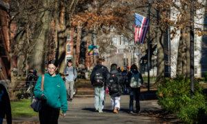 Harvard Renews COVID-19 Vaccine Mandate, Joining 69 Other Schools