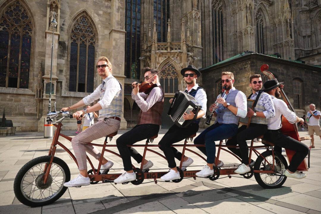 Unique Orchestra Travels to 10 Countries in 10 Days on an Extraordinary Bike, Wows Passersby