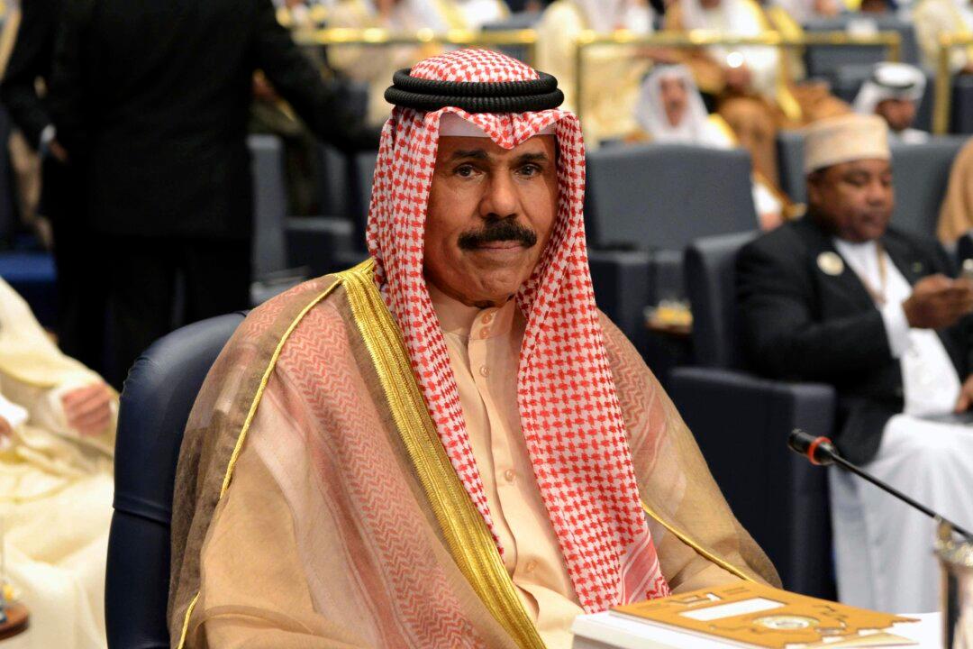 Kuwait’s Ruling Emir, Sheikh Nawaf Al Ahmad Al Sabah, Dies at Age 86