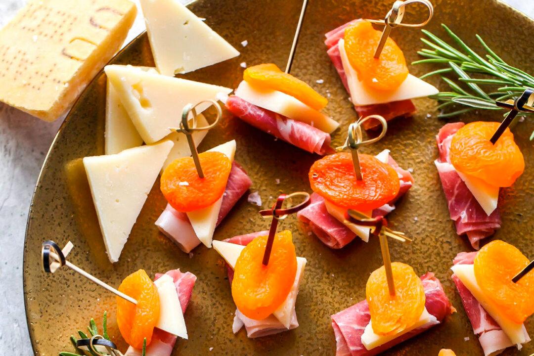 Make New Year’s Party Prep Easier With This 3-Ingredient Appetizer