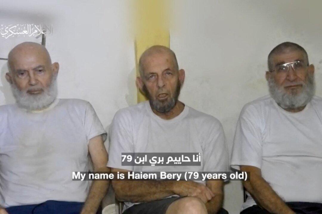 Hamas Posts Video of 3 Elderly Israeli Hostages